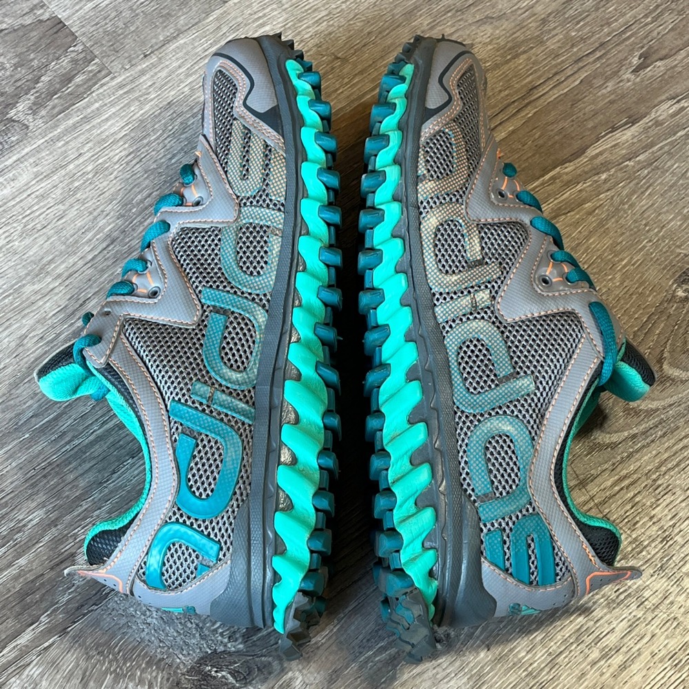 Adidas Vigor 3 TR Women Running Shoes Grey Teal Orange G56260 Size 9